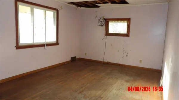 $11,000 | 926 Stambaugh Avenue, Farrell, PA 16121
