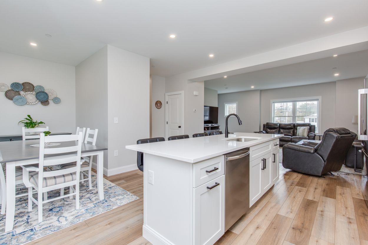 80 A Rochester Hill Road Rochester, NH 03867 - Photo 5 of 18 Gallery Image 5