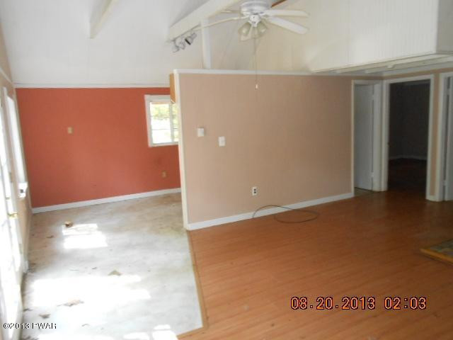 105 Cheyenne Road Shohola, PA 18458 - Photo 5 of 11