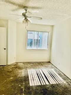 $220,000 | 3795 Island Club Circle East, Unit 10, Lake Worth, FL 33462