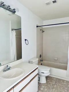 $220,000 | 3795 Island Club Circle East, Unit 10, Lake Worth, FL 33462