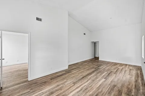 $269,000 | 3795 Island Club Circle East, Unit 10, Lake Worth, FL 33462