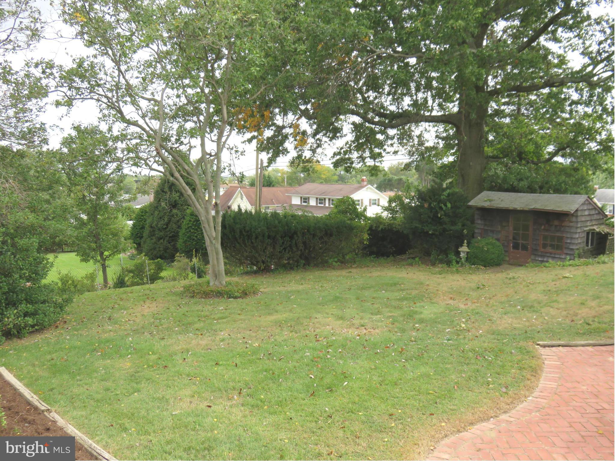4107 Kahlston Road Baltimore, MD 21236 - Photo 3 of 30 Rear Yard