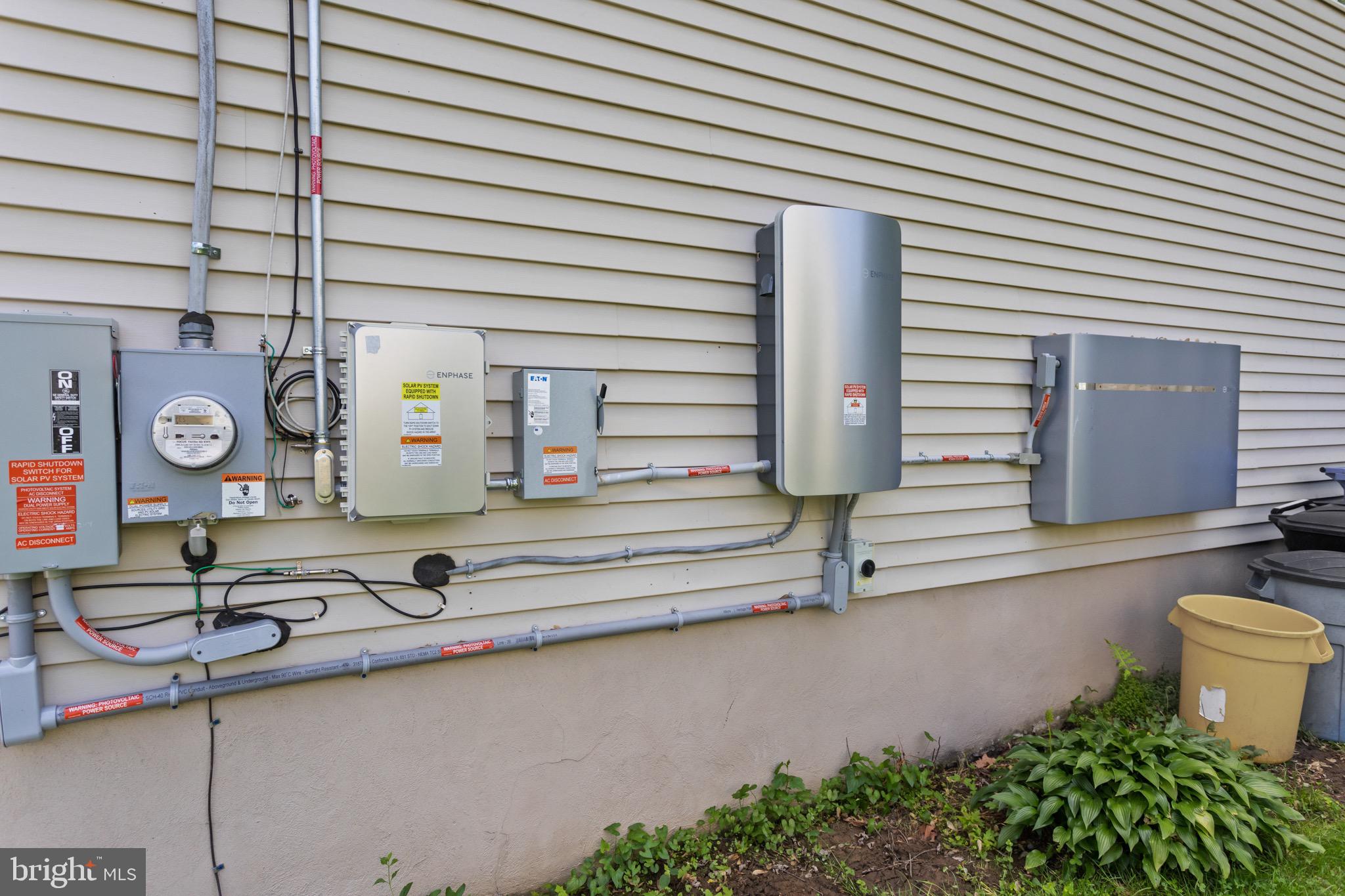 809 Woodlane Road Edgewater Park, NJ 08010 - Photo 30 of 30 Solar with Partial Battery Back up