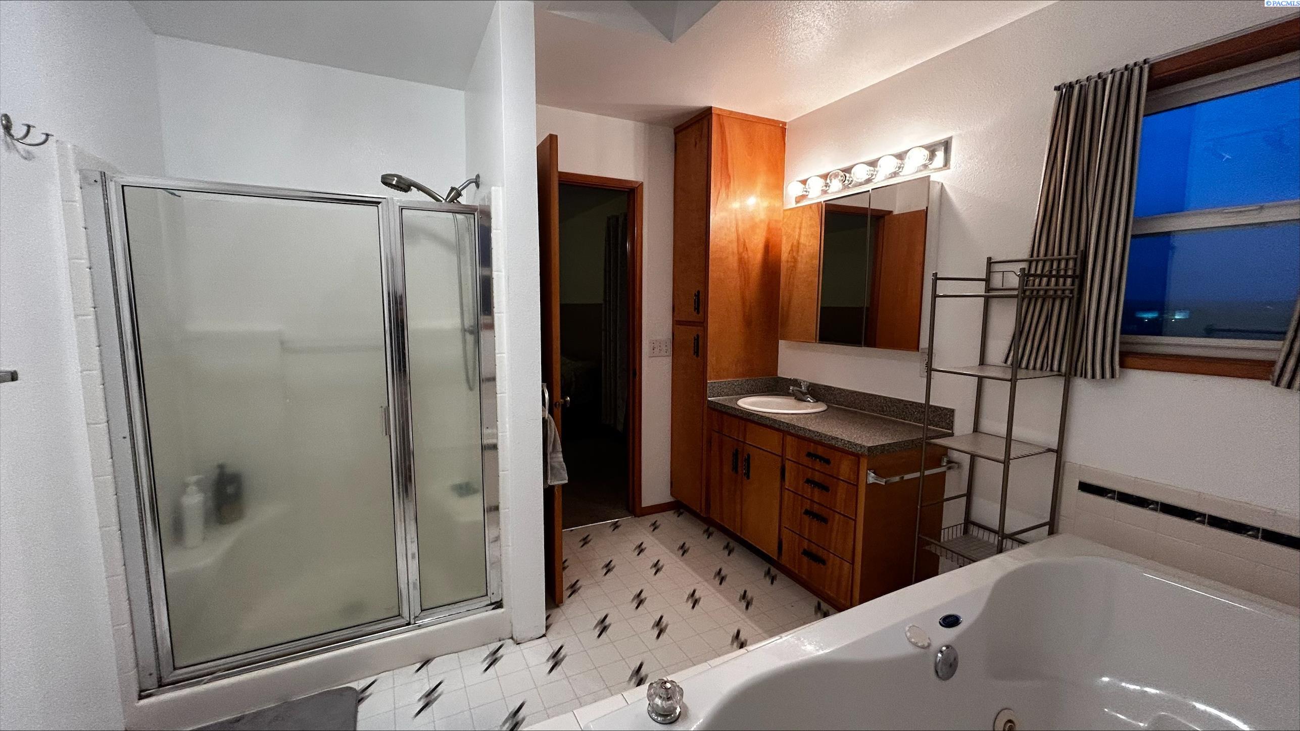 101 Hatch Grade Road Touchet, WA 99360 - Photo 11 of 24 Gallery Image 11