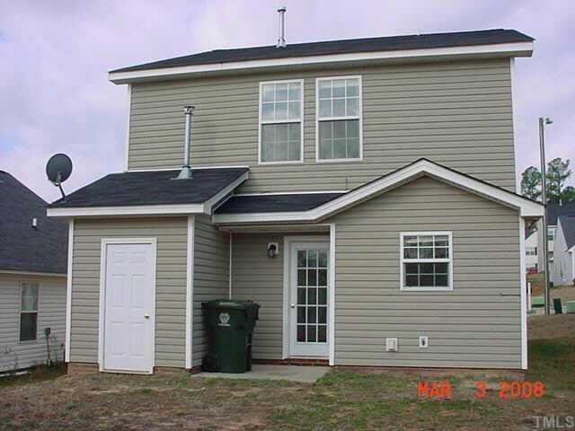 1729 Pebble Ridge Drive Raleigh, NC 27610 - Photo 2 of 4 Gallery Image 2