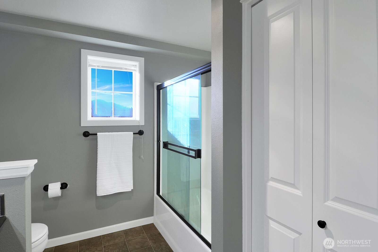 690 32nd Street, Unit B211 Bellingham, WA 98225 - Photo 7 of 23 a view of front door