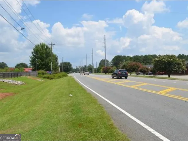 a view of a tennis court