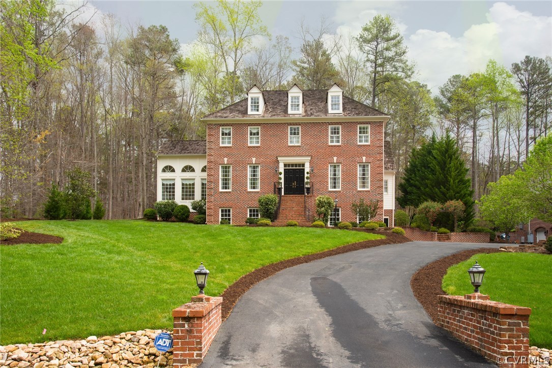 265 Hill Point Road Richmond, VA 23238 - Photo 1 of 31 Gallery Image 1