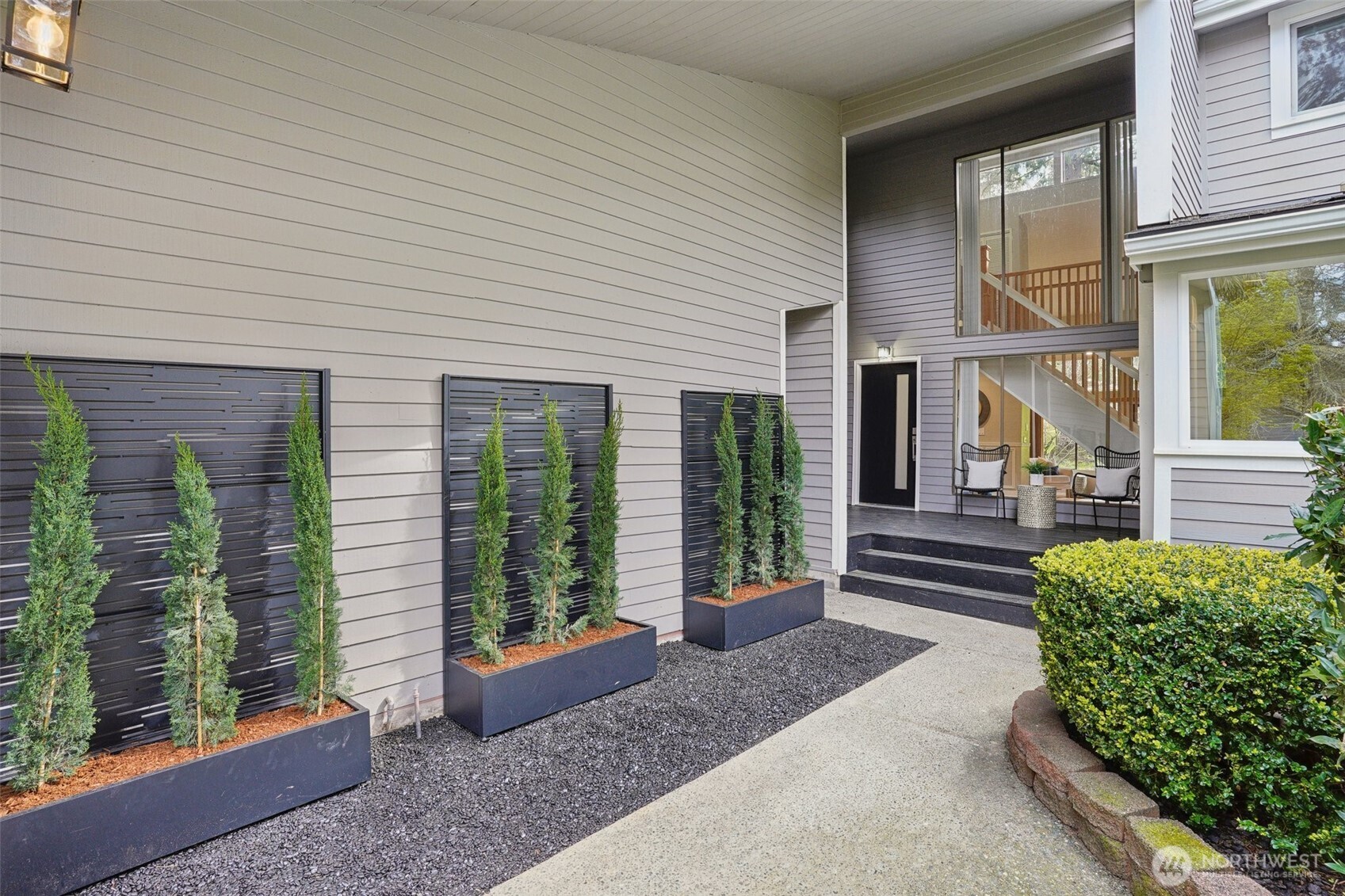 32100 32nd Avenue Southwest Federal Way, WA 98023 - Photo 4 of 40