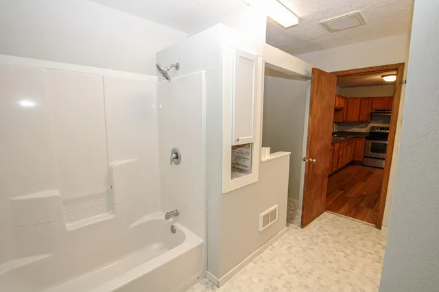 $239,900 | 1715 Nokomis Street, Alexandria, MN 56308