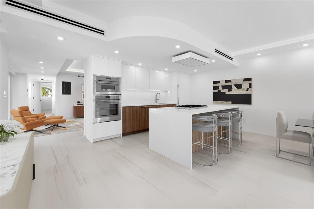 423 Hendricks Isle Fort Lauderdale, FL 33301 - Photo 11 of 77 DISCLAIMER