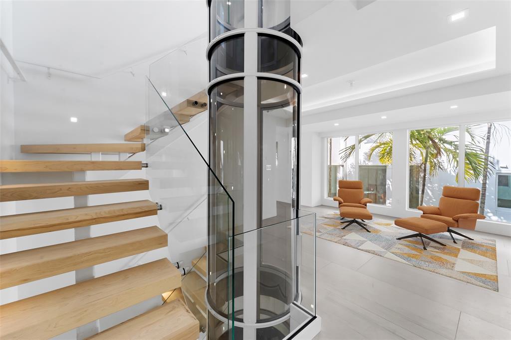 423 Hendricks Isle Fort Lauderdale, FL 33301 - Photo 17 of 77 DISCLAIMER