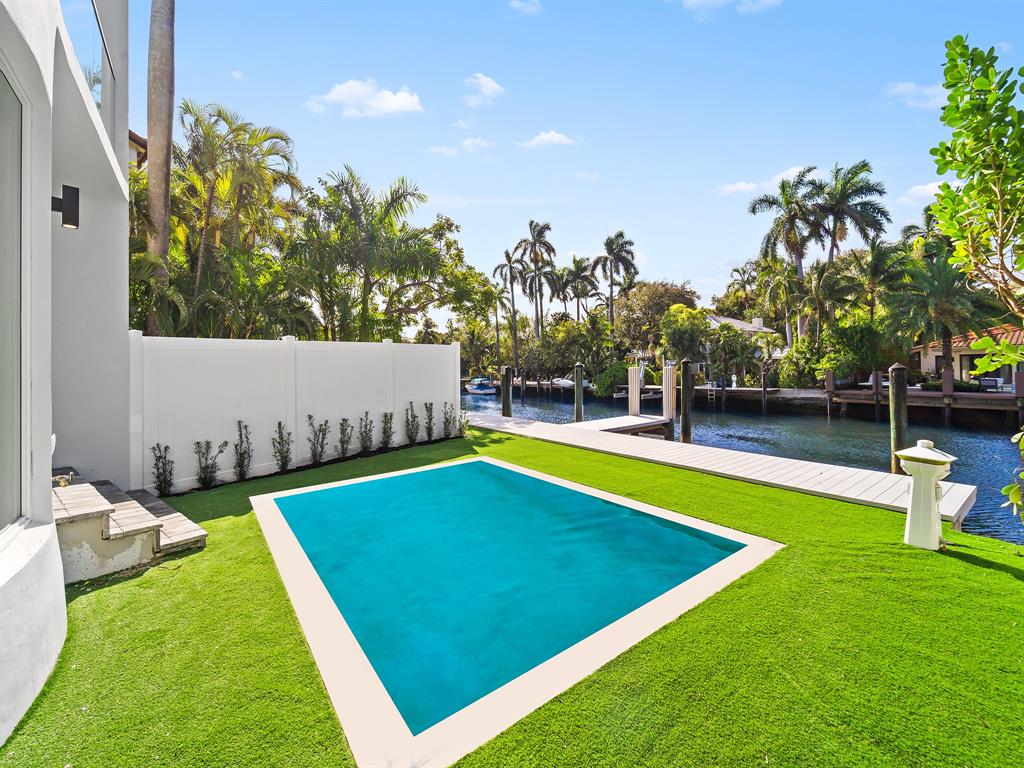 423 Hendricks Isle Fort Lauderdale, FL 33301 - Photo 2 of 77