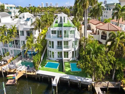 $2,900,000 | 423 Hendricks Isle, Fort Lauderdale, FL 33301