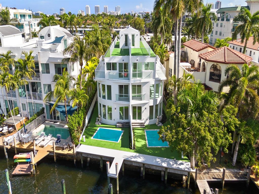 423 Hendricks Isle Fort Lauderdale, FL 33301 - Photo 24 of 77