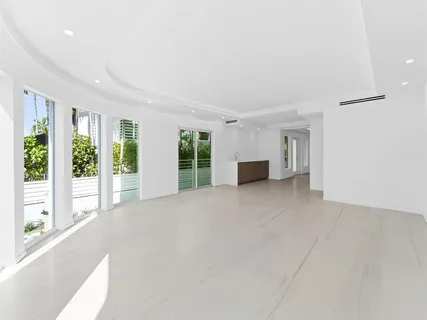 $2,900,000 | 423 Hendricks Isle, Fort Lauderdale, FL 33301