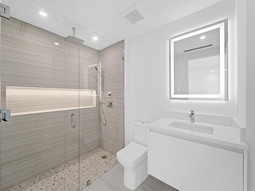 423 Hendricks Isle Fort Lauderdale, FL 33301 - Photo 33 of 77