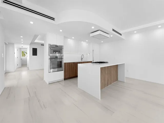 $2,900,000 | 423 Hendricks Isle, Fort Lauderdale, FL 33301