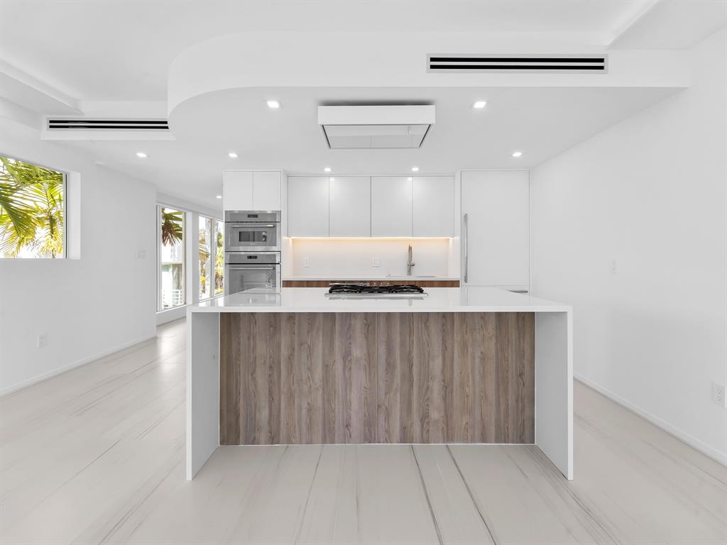 423 Hendricks Isle Fort Lauderdale, FL 33301 - Photo 43 of 77