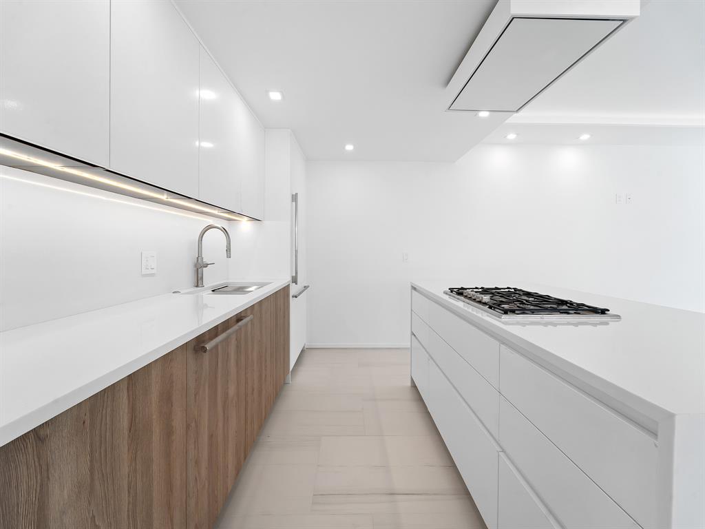 423 Hendricks Isle Fort Lauderdale, FL 33301 - Photo 44 of 77