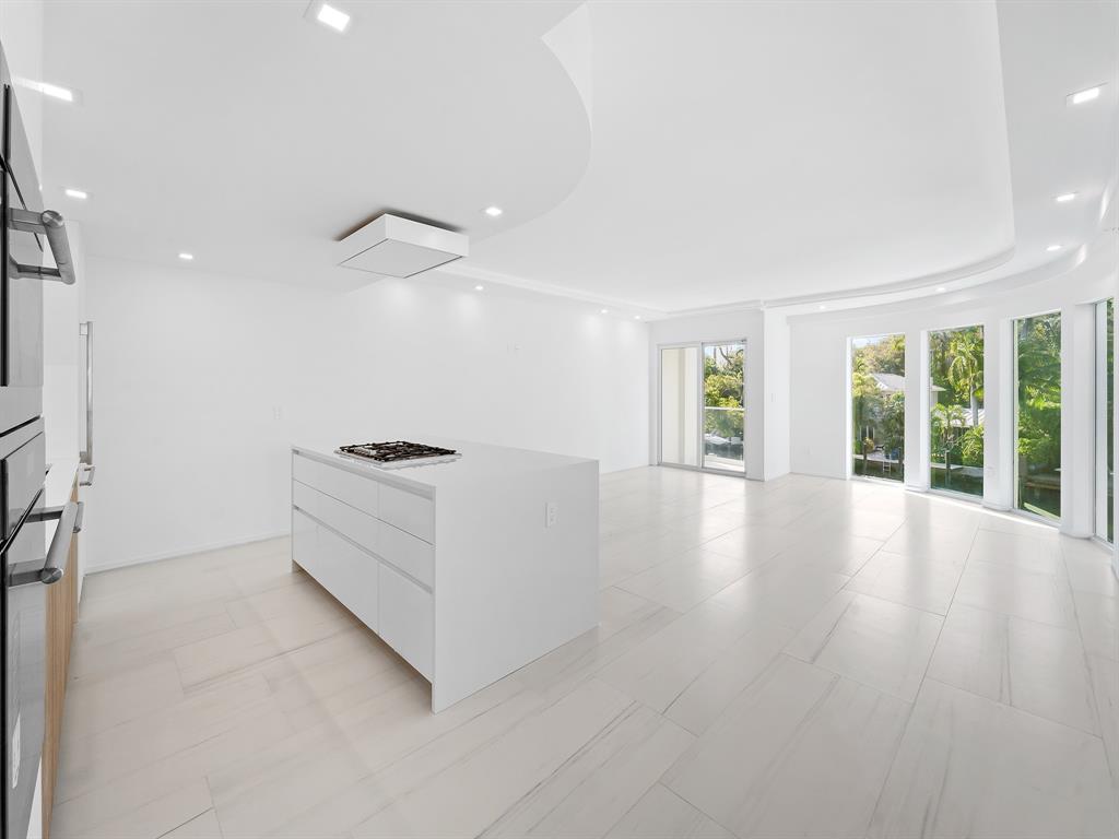 423 Hendricks Isle Fort Lauderdale, FL 33301 - Photo 47 of 77