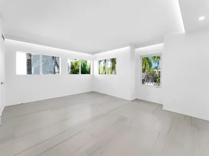 $2,900,000 | 423 Hendricks Isle, Fort Lauderdale, FL 33301