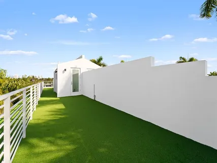 $2,900,000 | 423 Hendricks Isle, Fort Lauderdale, FL 33301