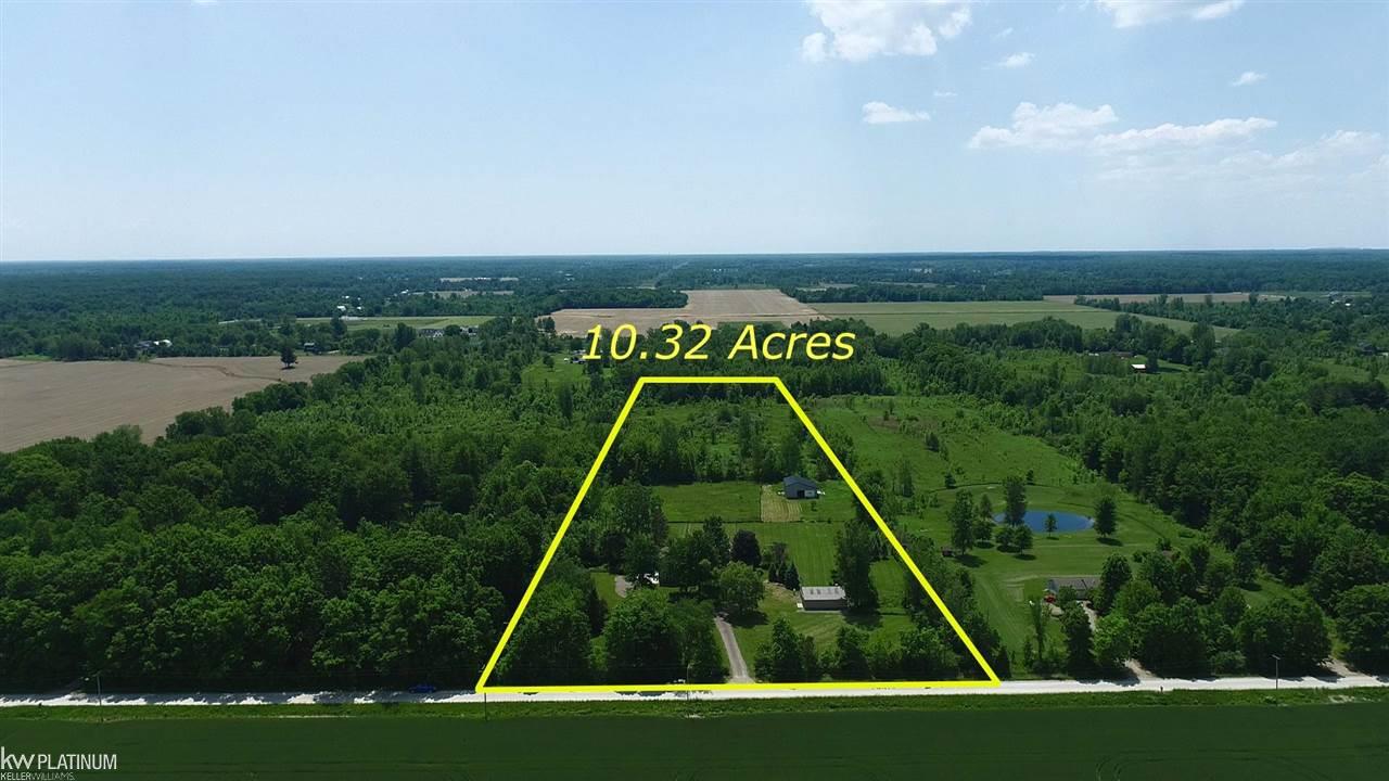 8211 Frith Road Columbus, MI 48063 - Photo 2 of 88 50044135-1.JPG