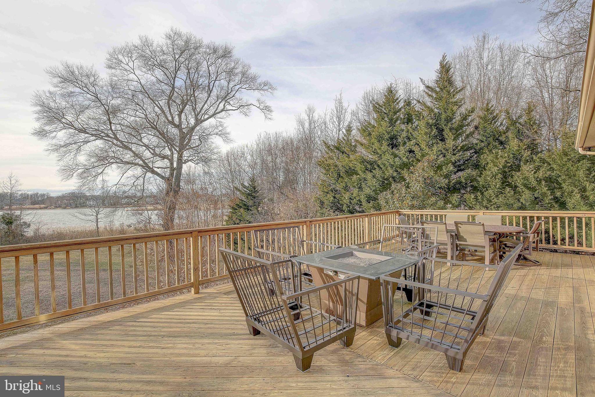 3422 Hidden River View Road Annapolis, MD 21403 - Photo 9 of 62 Gallery Image 9