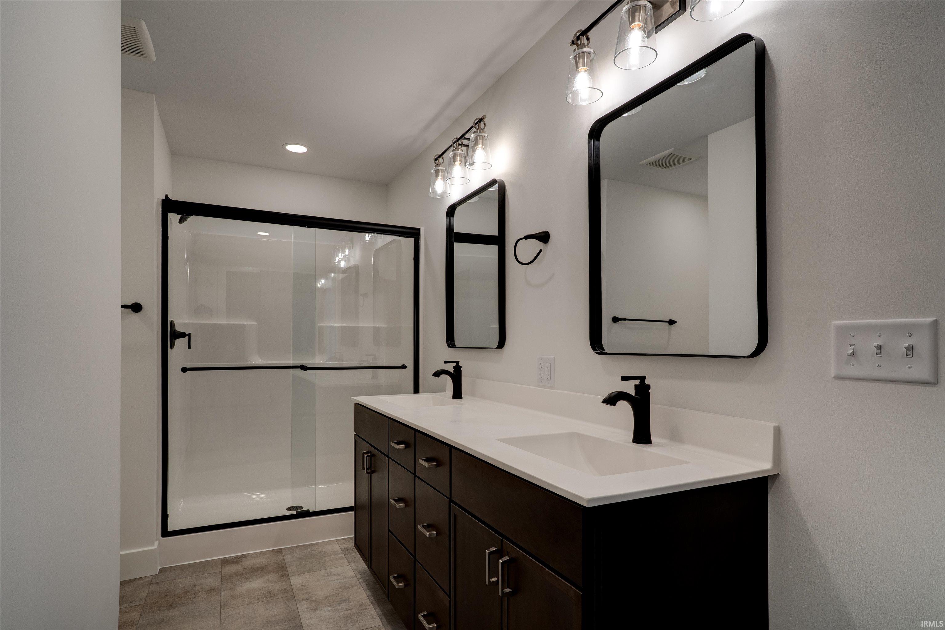 1310 Mockingbird Lane Mount Vernon, IN 47620 - Photo 16 of 36