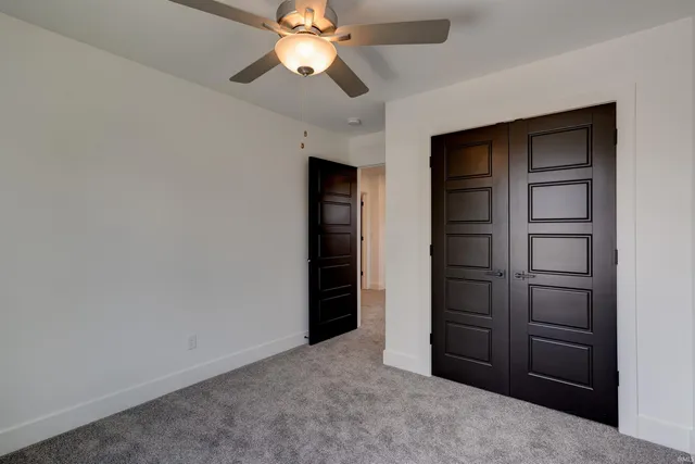 $405,000 | 1310 Mockingbird Lane, Mount Vernon, IN 47620