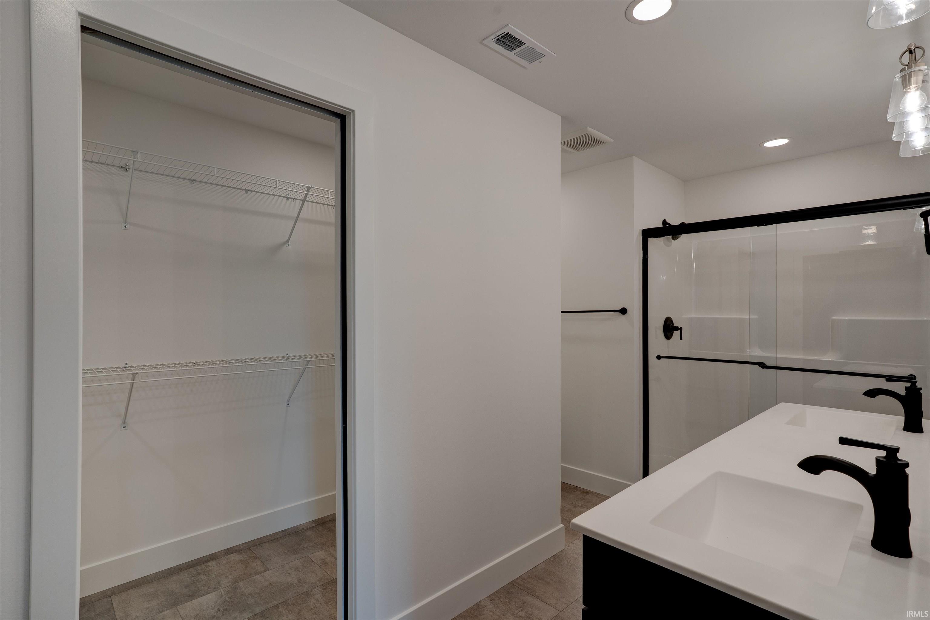 1310 Mockingbird Lane Mount Vernon, IN 47620 - Photo 25 of 36