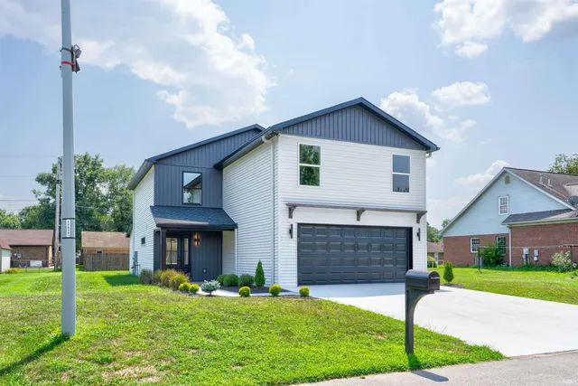 $410,990 | 1310 Mockingbird Lane, Mount Vernon, IN 47620