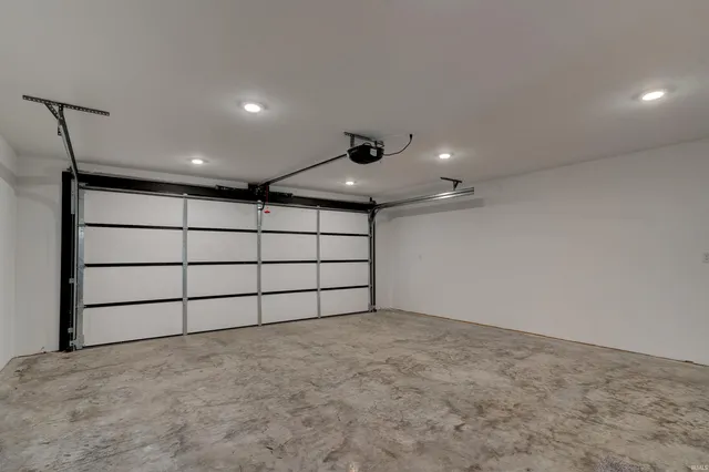 $405,000 | 1310 Mockingbird Lane, Mount Vernon, IN 47620