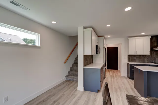 $405,000 | 1310 Mockingbird Lane, Mount Vernon, IN 47620