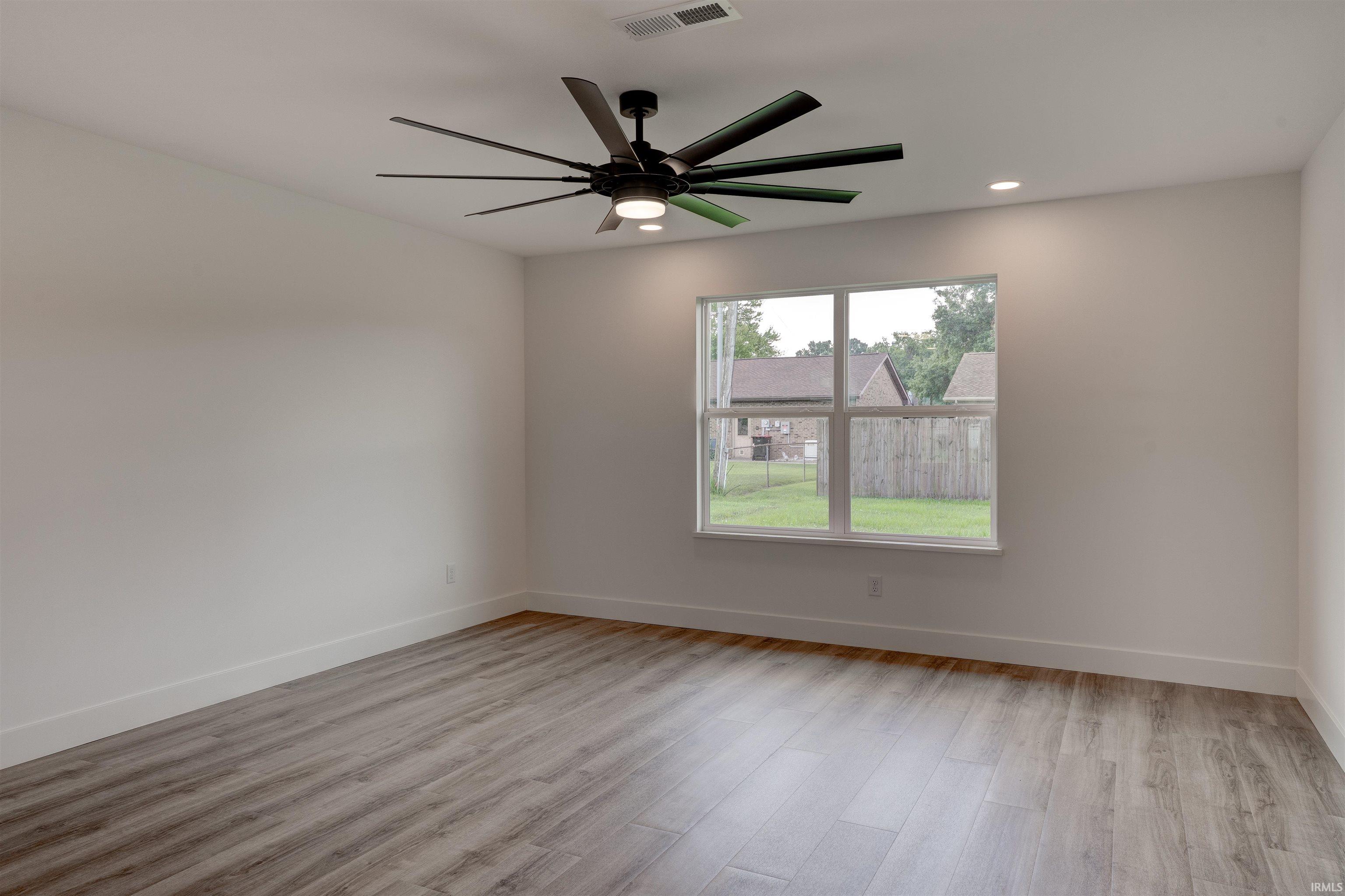 1310 Mockingbird Lane Mount Vernon, IN 47620 - Photo 6 of 36