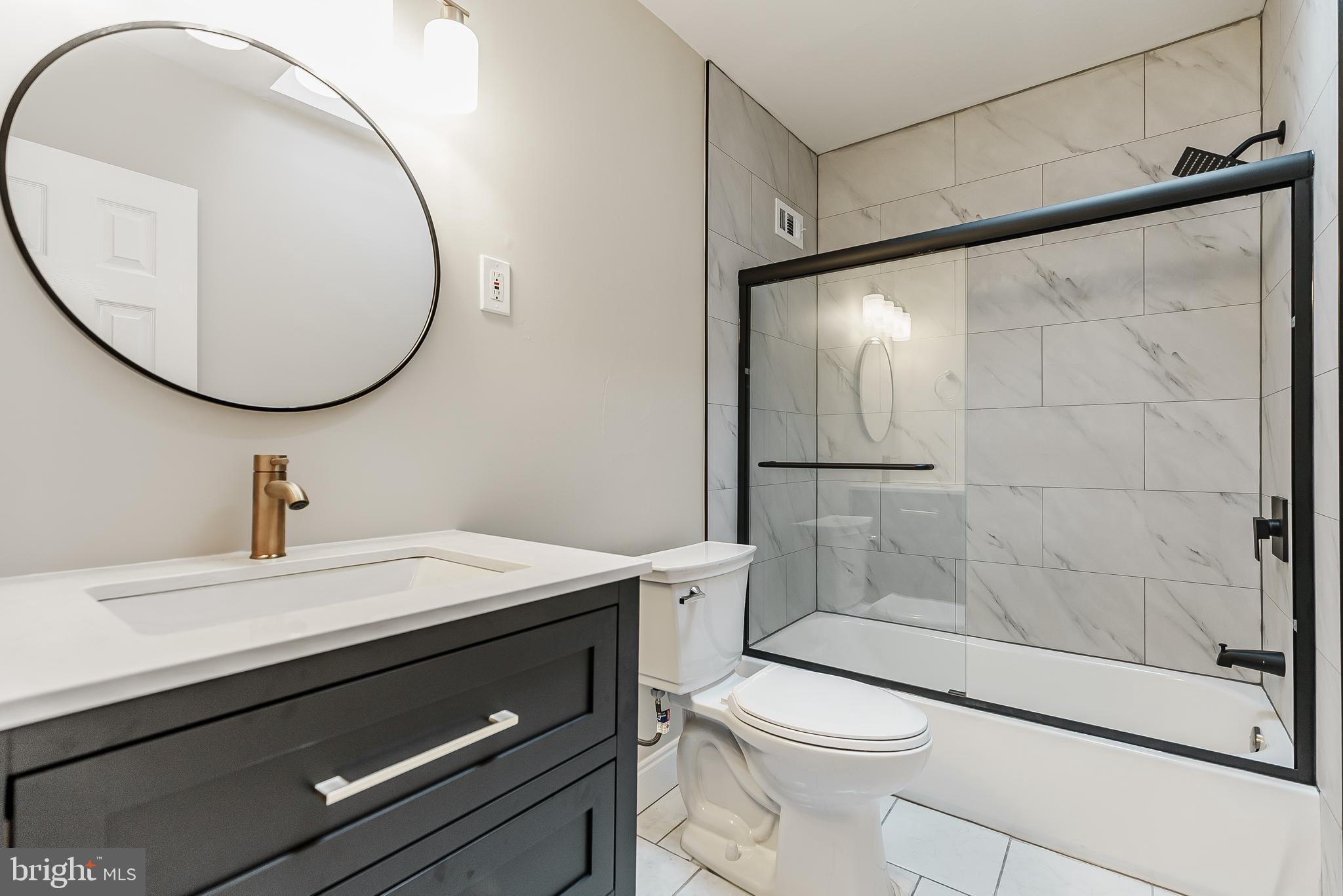 11935 Covert Road Philadelphia, PA 19154 - Photo 8 of 15 Gallery Image 8