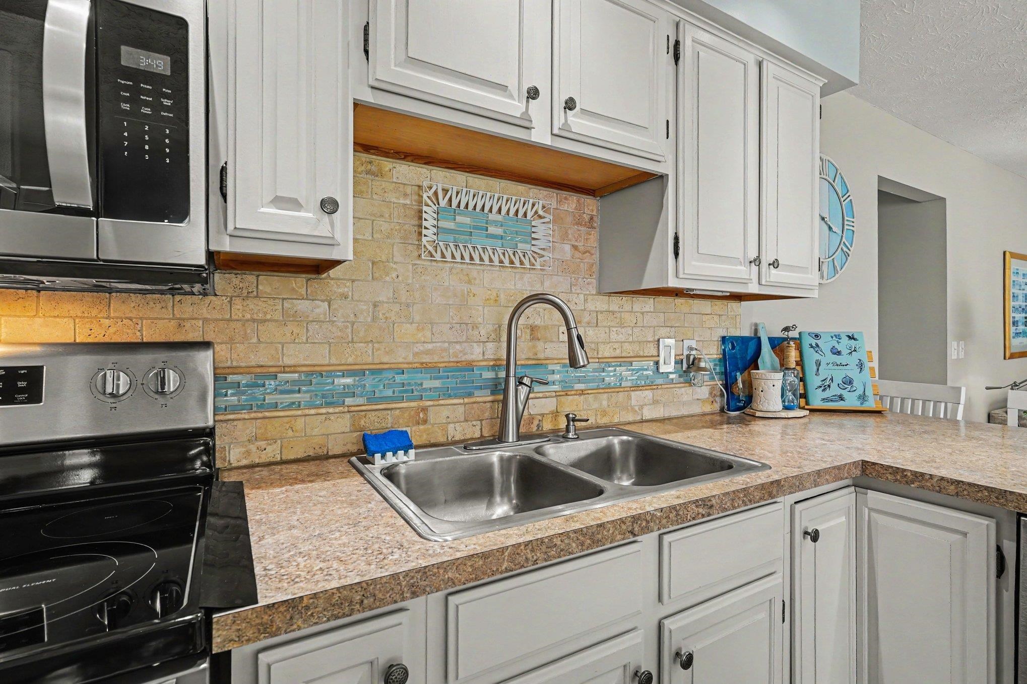 3332 Shawnee Trail Pinckney, MI 48169 - Photo 12 of 30
