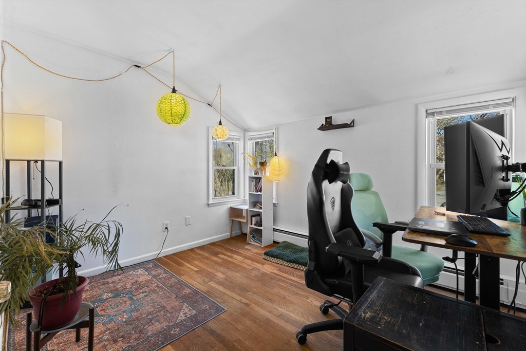 4 Crestwood Road Paxton, MA 01612 - Photo 16 of 29