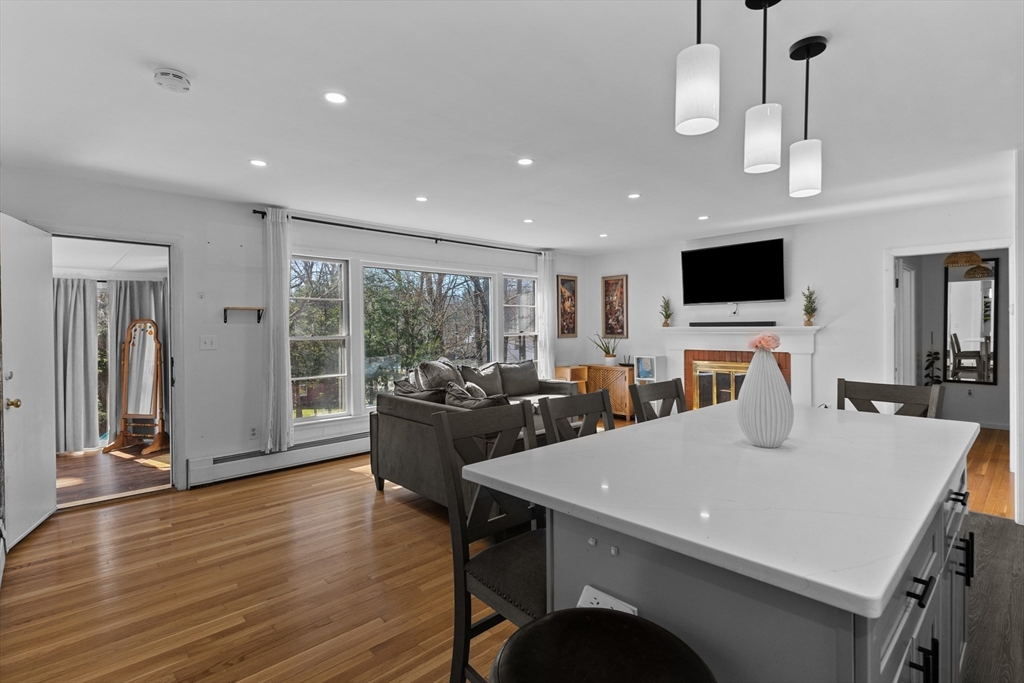 4 Crestwood Road Paxton, MA 01612 - Photo 8 of 29