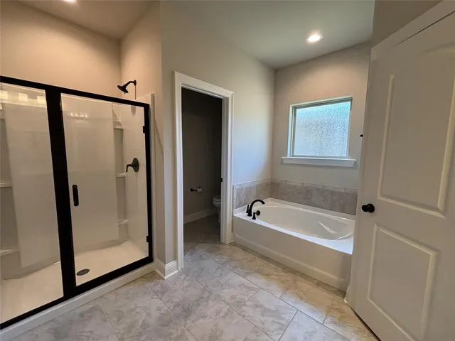 $2,100 | 350 Henry Drive, Bossier City, LA 71111