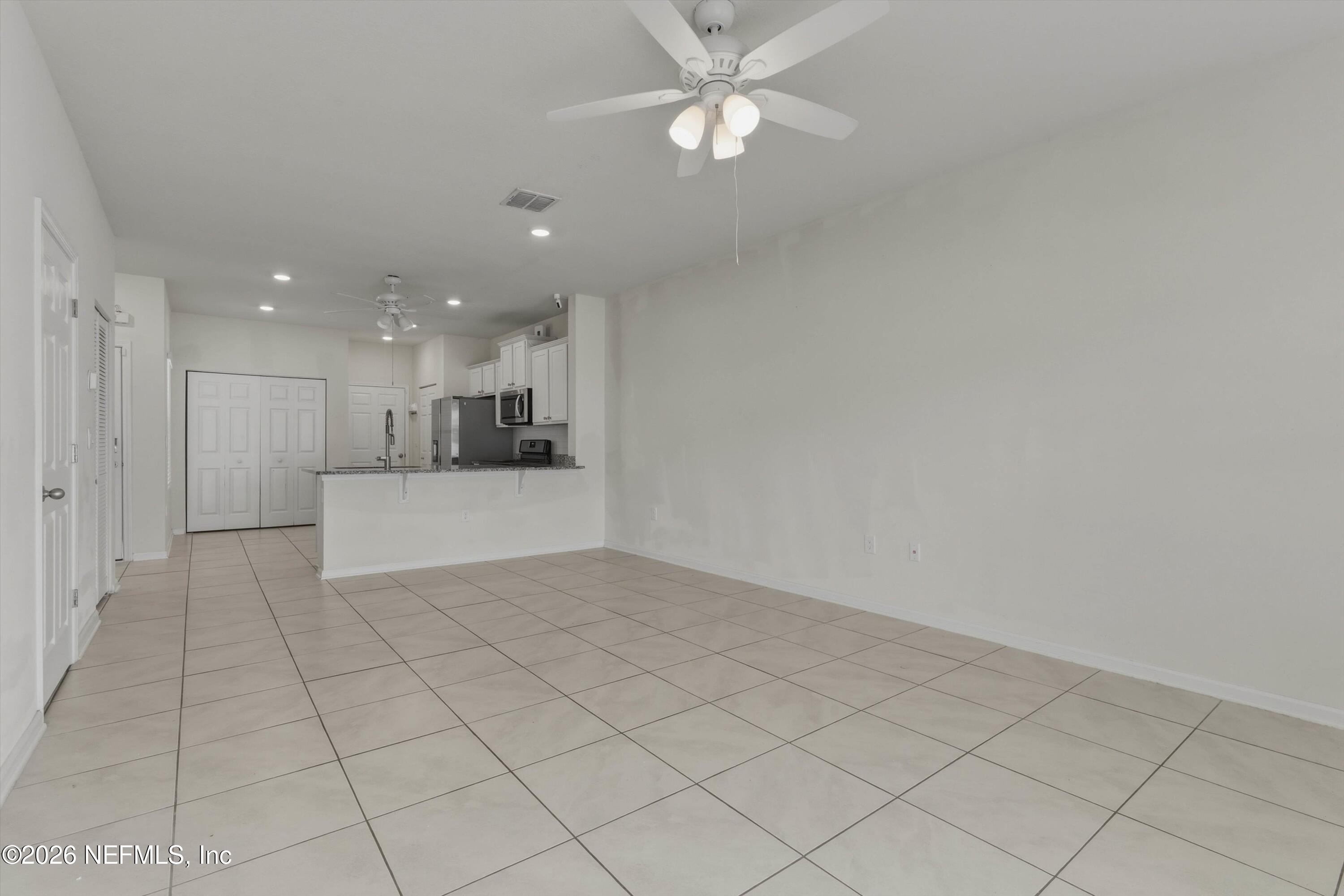 98 Coastline Way Street St. Augustine, FL 32092 - Photo 12 of 28 12-Living Room