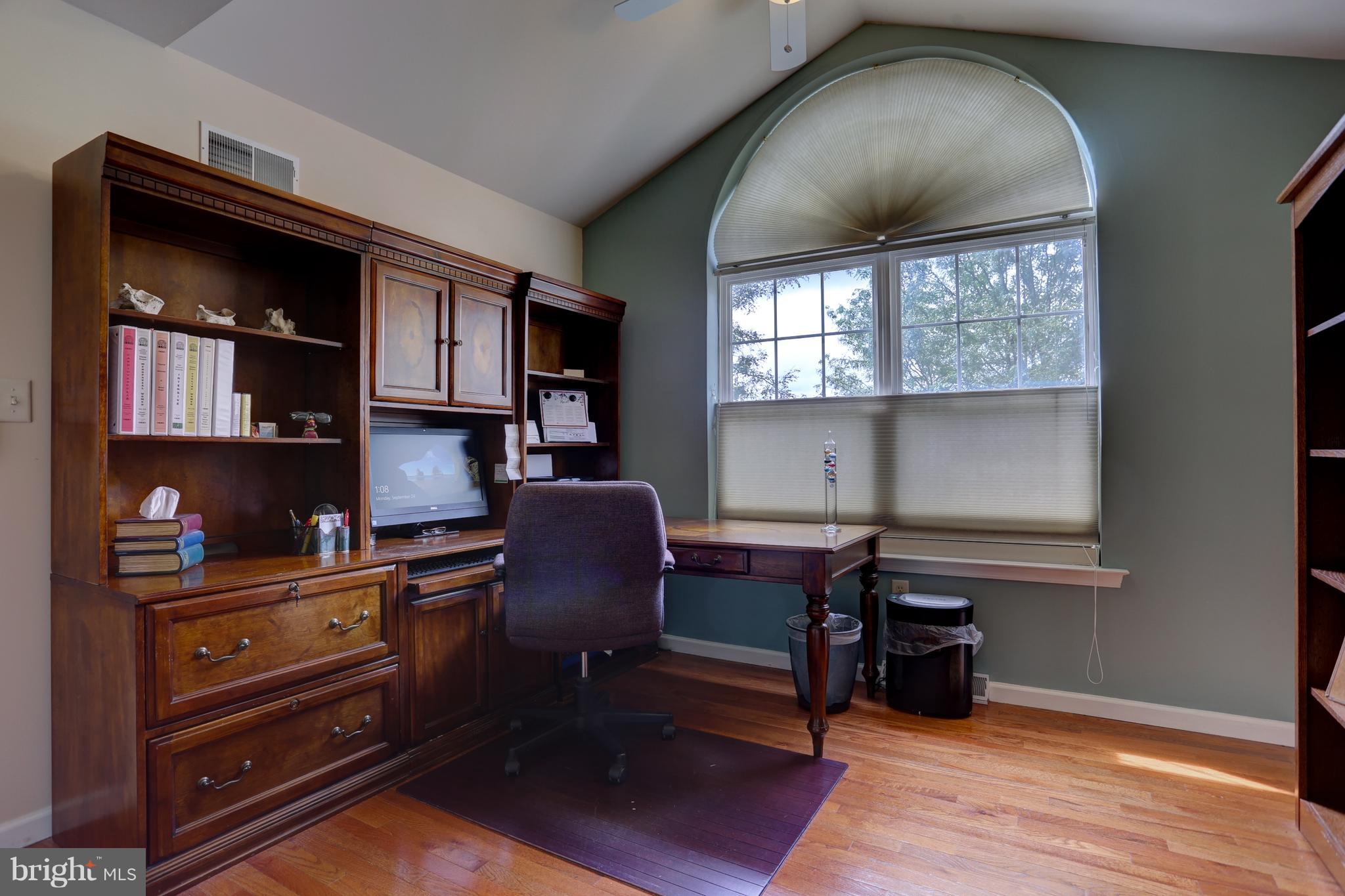 1017 Bond Street Lititz, PA 17543 - Photo 27 of 33