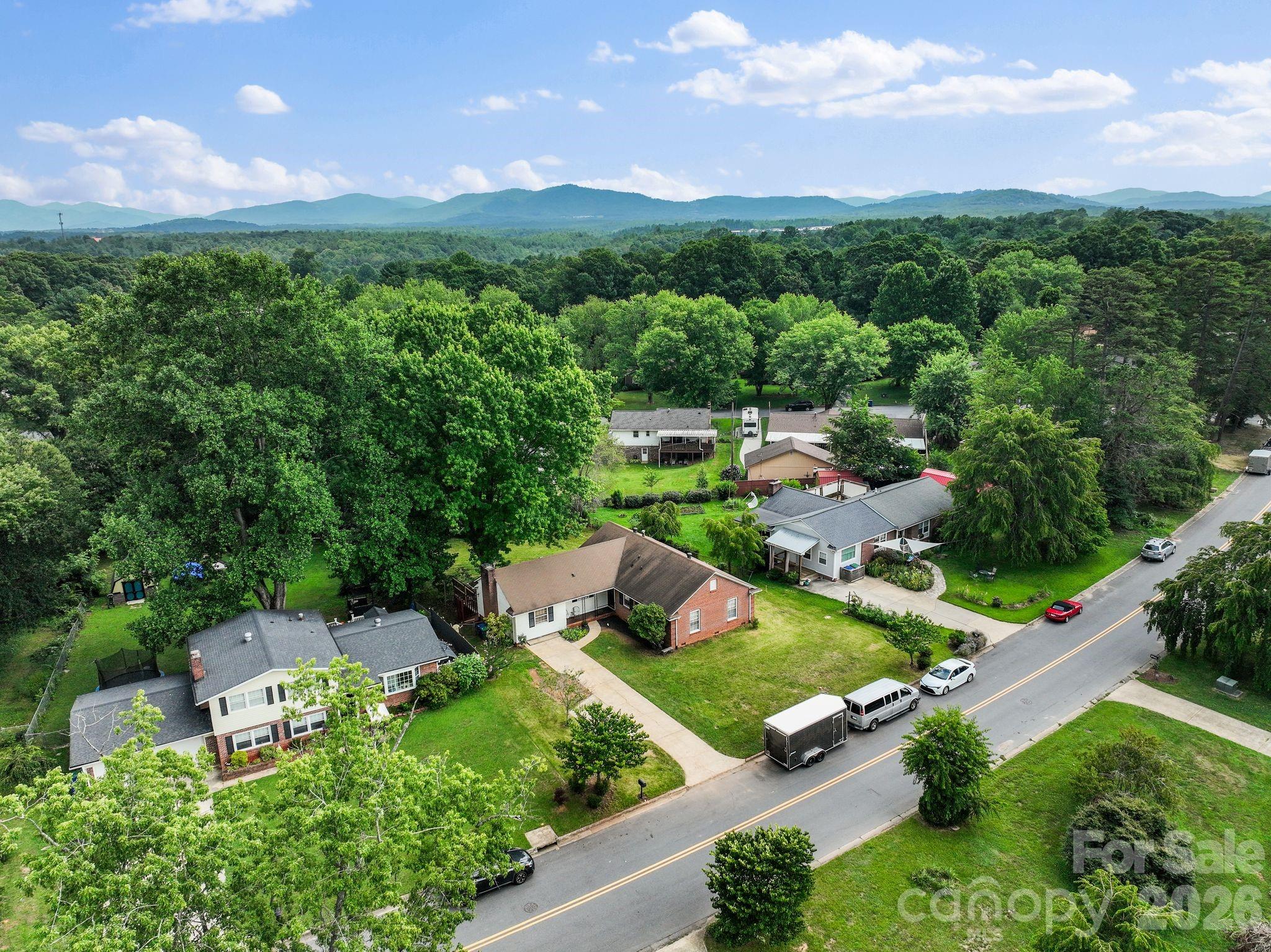 115 Bent Creek Ranch Road Asheville, NC 28806 - Photo 7 of 10