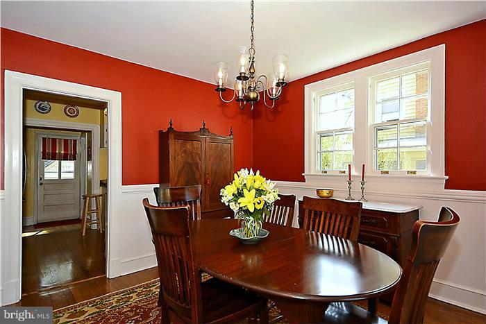 1012 Woodside Parkway Silver Spring, MD 20910 - Photo 9 of 28 Dining Room