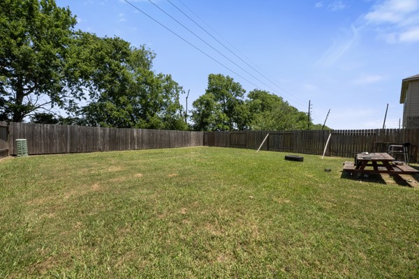 1327 Diamond Drape Drive Rosharon, TX 77583 - Photo 24 of 26 a view of backyard with swimming pool and deck