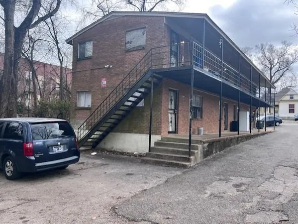 $189,000 | 494 Walker Avenue, Memphis, TN 38126
