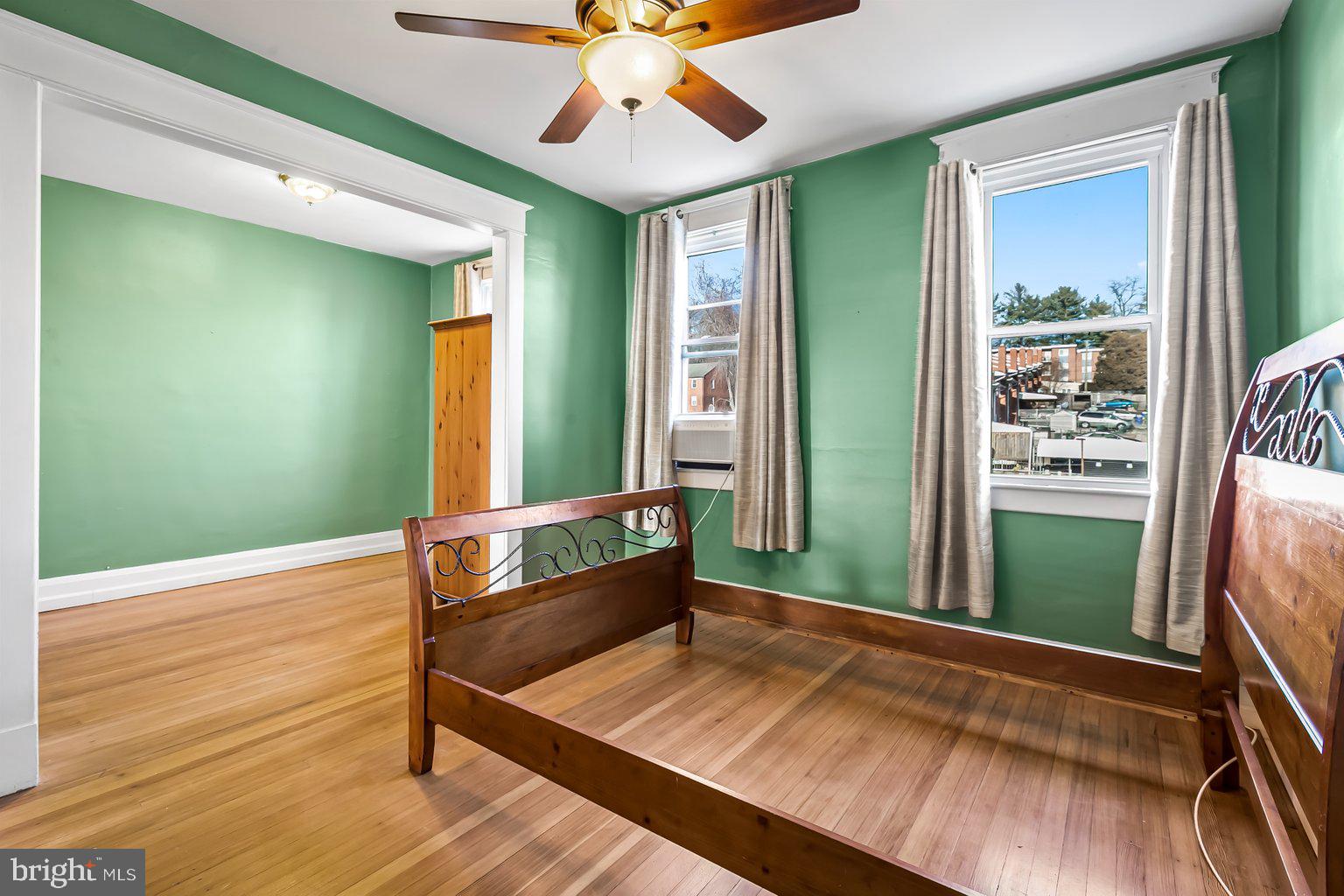 4214 Falls Road Baltimore, MD 21211 - Photo 27 of 40