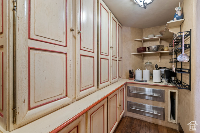 1943 North Wolf Creek Ranch Road, Unit 12 Heber City, UT 84036 - Photo 31 of 175